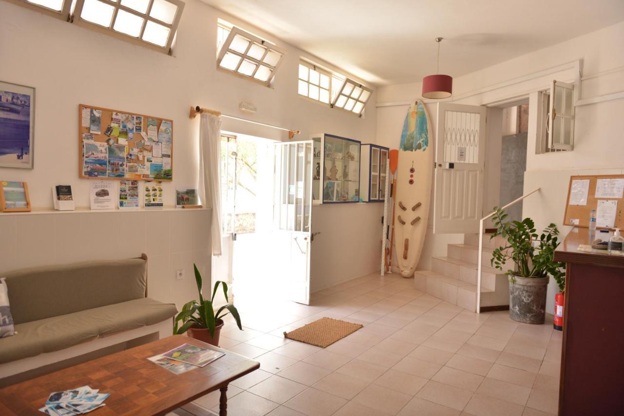 Residencial Che Guevara Bed & Breakfast Mindelo Extérieur photo