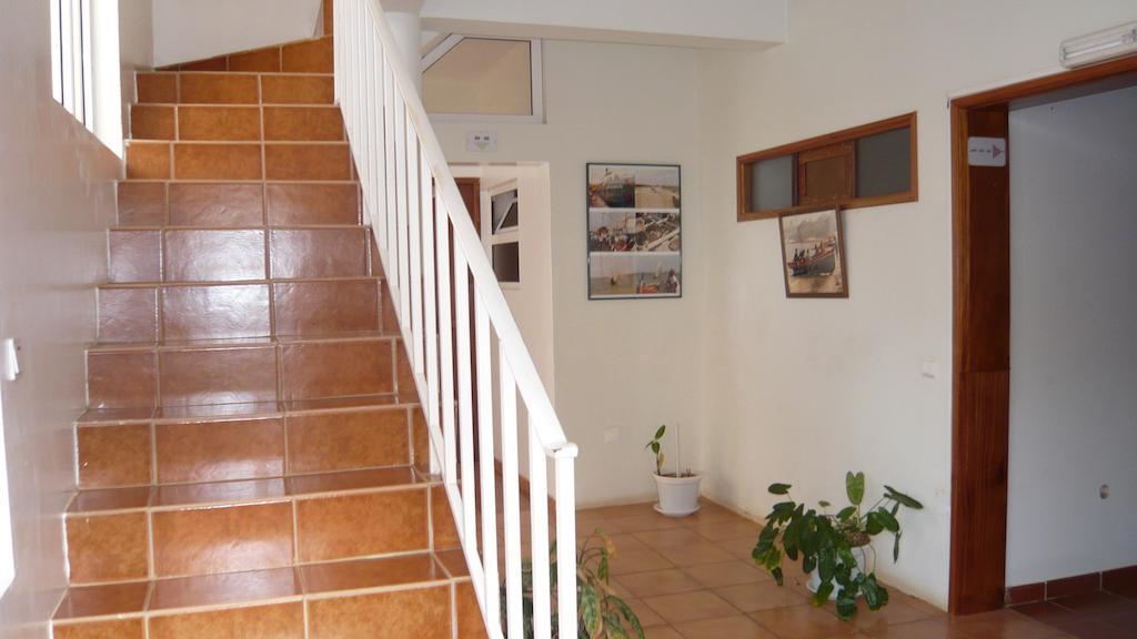 Residencial Che Guevara Bed & Breakfast Mindelo Extérieur photo